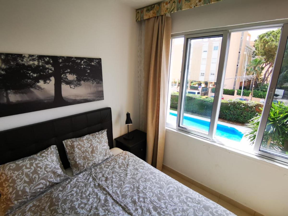 Torremolinos Beach 2 Bedrooms With Terrace And Pool Kültér fotó